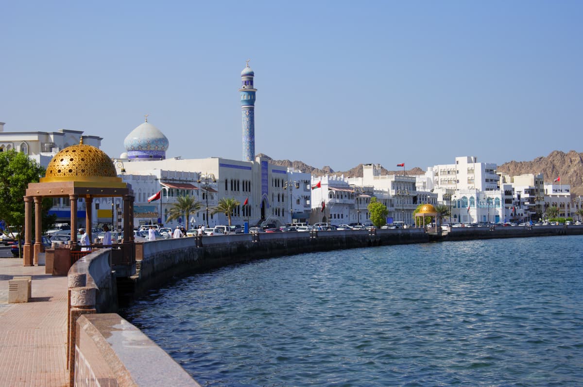 11 Awesome Places to See in Oman